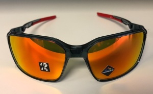 Oakley Polarized Sunglasses, Appears New, Sold as is