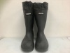 Baffin Boots, Size 13, Appears New