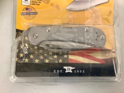 Buck Folding Knife, E-Comm Return