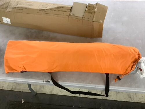 Oileus X-Large 4 Person Beach Tent Sun Shelter