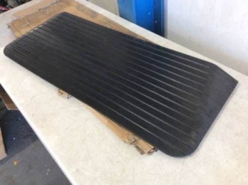VEVOR Heavy Duty Rubber Curb Ramp
