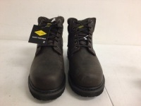 Steel Edge Mens Work Boots, 9.5, Appears new, Sold as is
