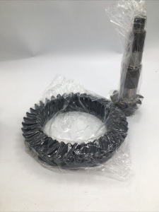 POISON FROG PK51456 4.88 Ratio Ring and Pinion Front Gears 07-18 Jeep, Appears New
