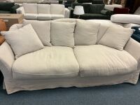 The sofas in our Avitus Collection blend graceful contemporary design with exceptional comfort.