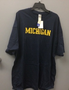 Michigan Licensed Shirt, 3XL, Appears New, Sold as is
