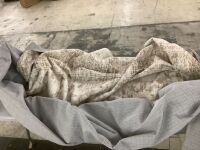 Area Rug, Approx 10 x 14