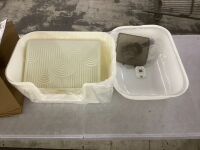 Cat Litter Box