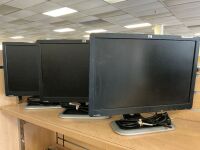 HP Monitors set of 3