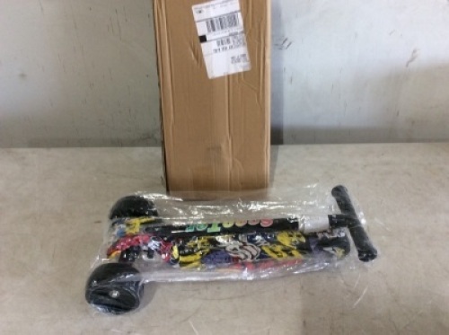 Children's Folding&nbsp;3-Wheel Graffiti Flashing Scooter