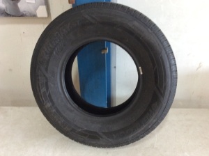 Hankook 215/75R14 100 T Tire