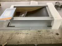 Pet Door, 13.5" x 22"