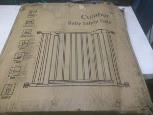 Cumbor 40.6" Auto Close Baby Safety Gate