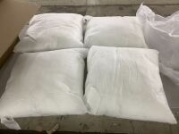 Lot of (4) 18" x 18" Throw Pillow Inserts