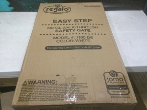 Regalo Easy Step 38.5-Inch Extra Wide Walk Thru Baby Gate 