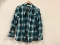 Hobbs Creek Mens Flannel, M, Appears new, Sold as is