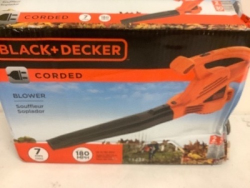 Black and Decker Leaf Blower, Appears new, Sold as is