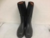 Tidewe Mens Boots, 13, Appears new, Sold as is