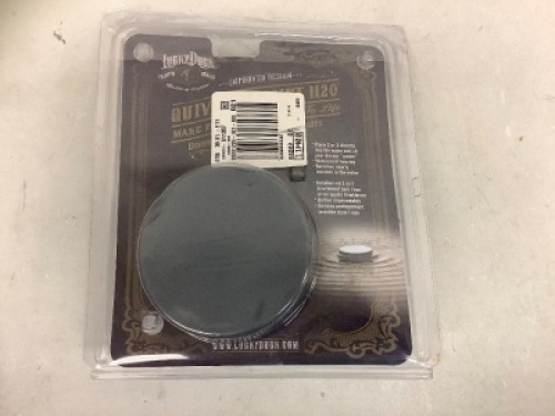 Lucky Duck Quiver Magnet, Appears New, Sold as is