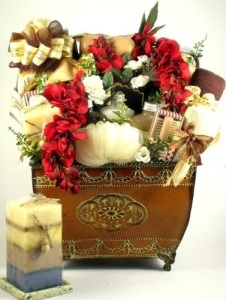 Village Serenity Garden Luxury Spa Gift Basket, Large. 