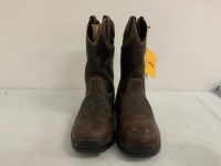 Mens Boots, 10D, E-Commerce Return, Sold as is
