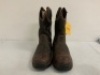 Mens Boots, 10D, E-Commerce Return, Sold as is