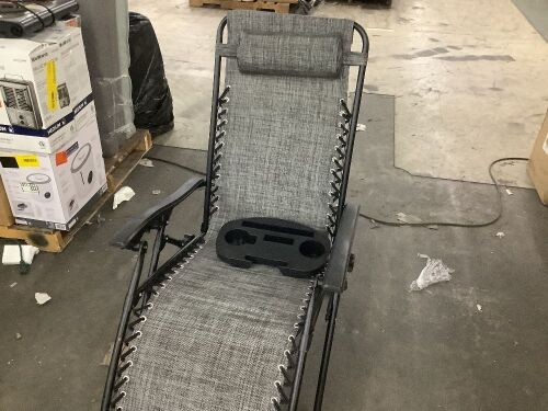 Adjustable Zero Gravity Patio Chair Recliner w/ Cup Holder