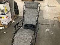 Adjustable Zero Gravity Patio Chair Recliner w/ Cup Holder