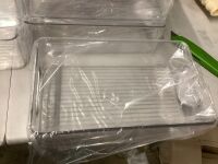 6 Trays and Container Bags