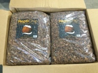 Case of (4) ReptiChip Coarse Coconut Chip&nbsp;Substrate for Reptiles, 27lb&nbsp;