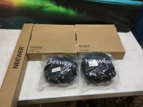 Lot of Neewer Photography Lights and Light Stand&nbsp;