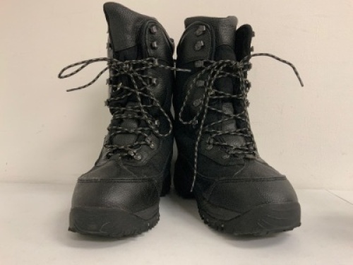 Mens Boots, Size 12D, E-Comm Return