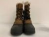Mens Boots, Size 10M, E-Comm Return