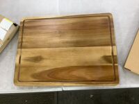 17"x13" Butcher Block Cutting Board