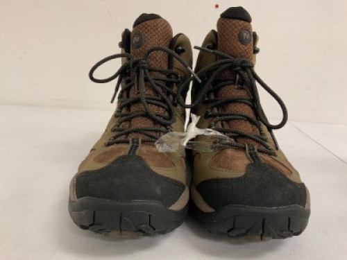 Merrell Boots for Men, Size 10, E-Comm Return