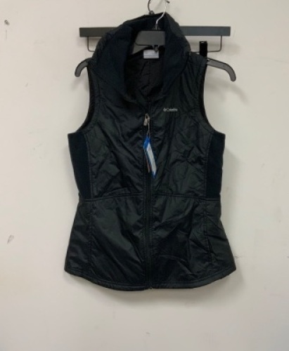 Columbia Womens Vest, Size S, E-Comm Return