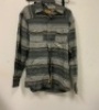 Red Head Mens Button Down, Size M, Appears New