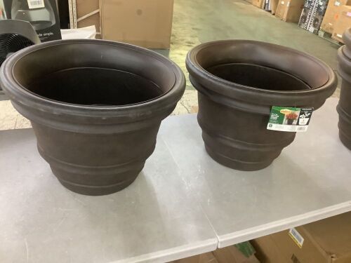 Lot of (2) Vigoro Sutter Creek Large Brown Resin Planter (21.8 in. L x 21.8 in. W x 16.1 in. H)