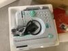 6V Portable Foot Pedal Sewing Machine w/ 12 Stitch Patterns - 3