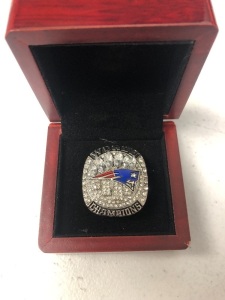 2018 Patriots Super Bowl Champions Replica Ring, Appears New, Sold as is