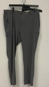 Columbia Women's Pants, Size 40, Appears New, Sold as is