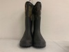 RedHead Men's Waterproof Boots, Size 10, E-Commerce Return, Sold as is