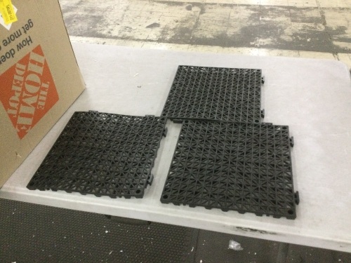 Interlocking Drainage Floor Mat, 45 pc