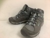 Keen Shoes for Women, Size 8, E-Comm Return