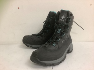 Columbia Boots for Women, Size 7.5, E-Comm Return