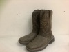 Wolverine Mens Boots, Size 8M, E-Comm Return