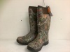 Dryshot Boots for Men, 11/11.5, E-Comm Return