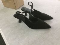 Black Sling Back Heels, Size 40