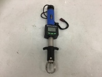 Quarrow Digital Fish Scale, Powers Up, E-Commerce Return, Sold as is