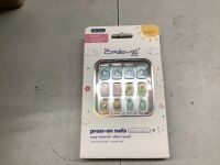 6-Pack of Press-on-nails by The Cr&egrave;me Shop