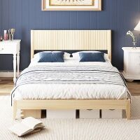 VINGLI King Size 82.1L x 77.9W x 37.4H Bed Frame with Fluted Headboard/Solid Wood Platform Bed with Slat Support Natural
